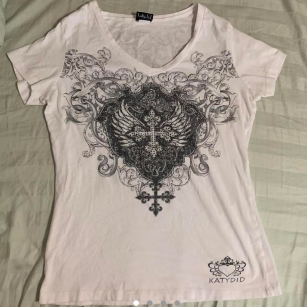 White v-neck KATYDID grunge graphic Y2K tee